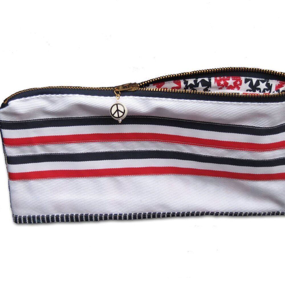 Nautical Stripe Zippered Cosmetic Bag Purse Organizer NEW
